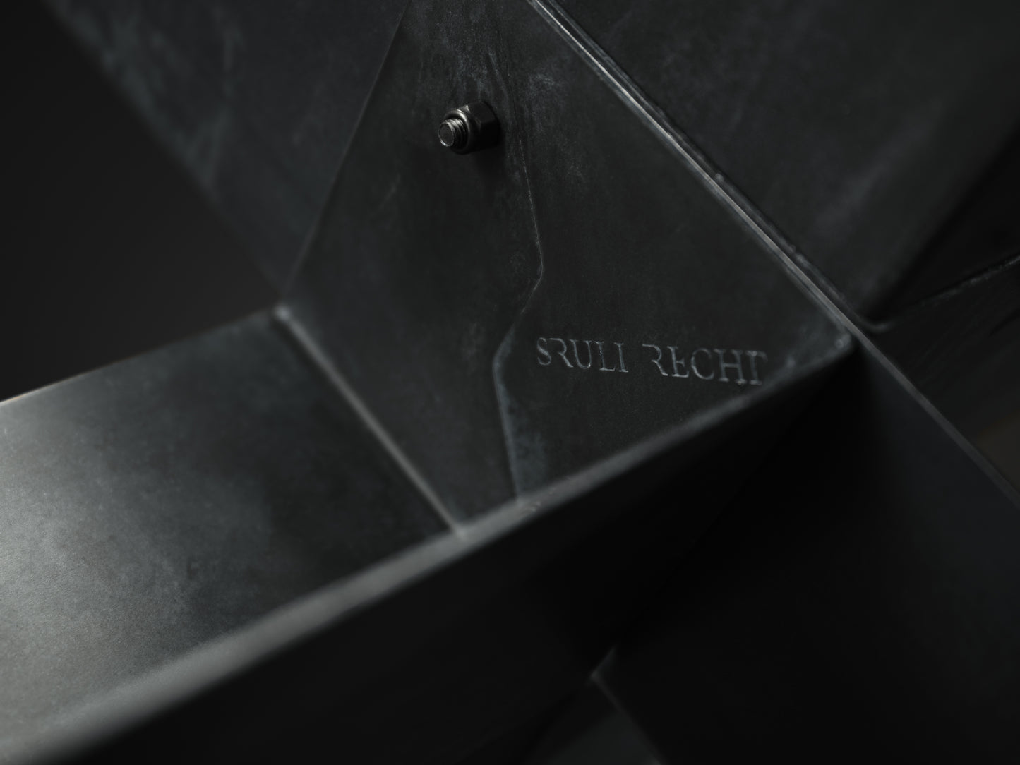 HEAVY METAL RECORD STAND